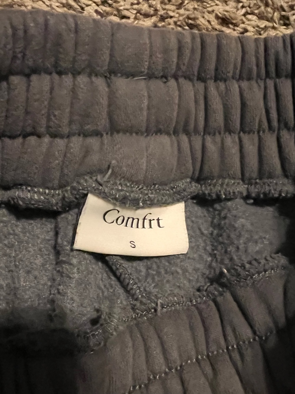 Comfrt Women's Gray sweat pants - Small